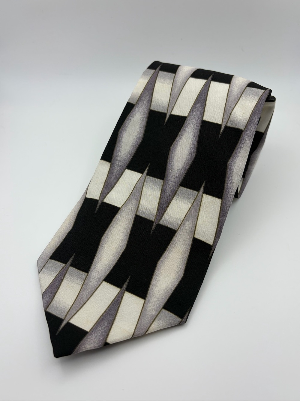 NWT Cocktail Collection WINE Tie, Stonehenge, For MADD Molecular Expressions